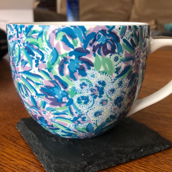 COPY - Lily Pulitzer Teacups - Picture 1 of 3
